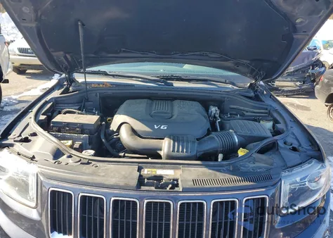 2015 Jeep Grand Cherokee Laredo z USA, uszkodzony, nr VIN 1C4RJFAG6FC806533